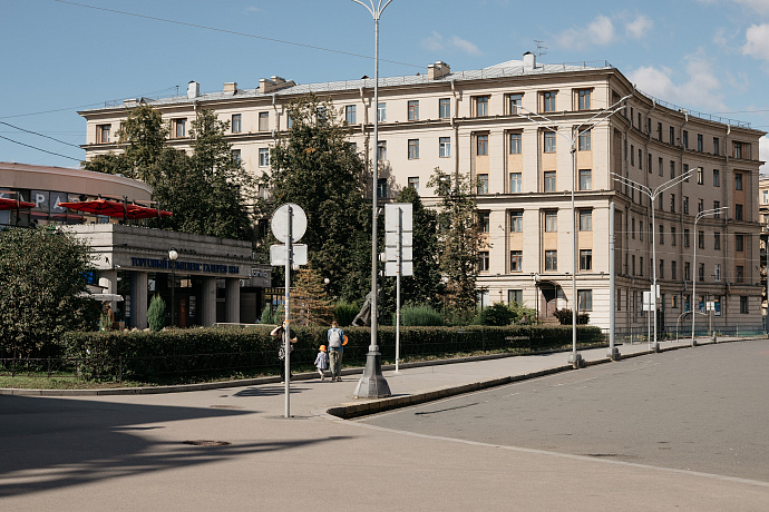 Лечебно-диагностический комплекс на площади Стачек, д. 5